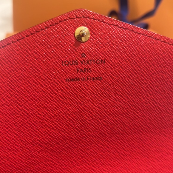 Louis Vuitton Sarah wallet - Picture 7 of 11
